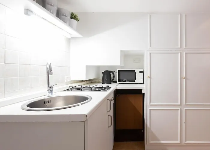 Apartment Reginella - Steps From Pantheon Wi-fi & Ac *